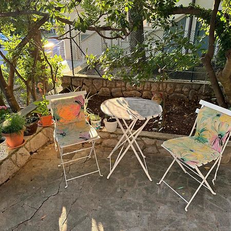 Lory Apartmani Драмал Екстериор снимка