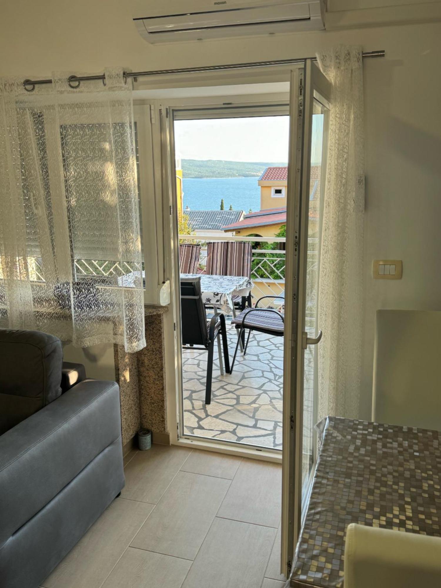 Lory Apartmani Драмал Екстериор снимка